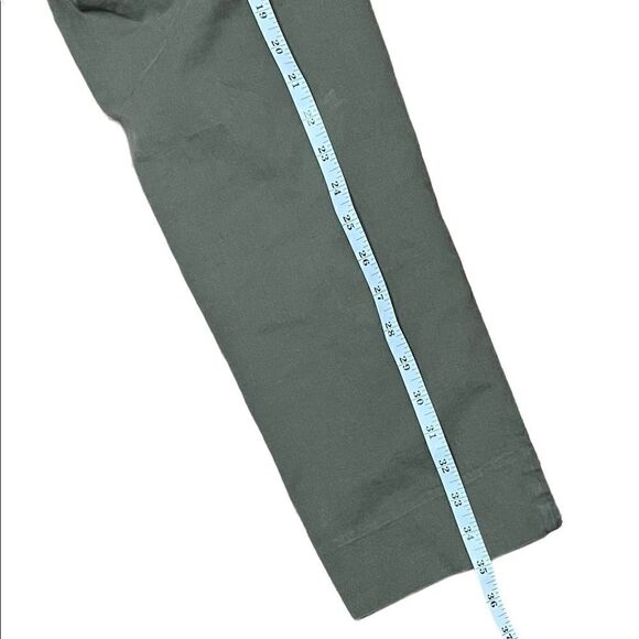 Kate Spade Slim Straight Chino in olive green - Picture 8 of 9